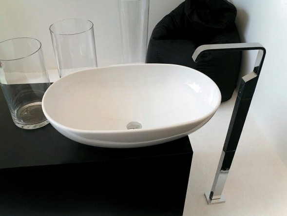 Раковина Artceram La Ciotola  накладная без отверстий  цвет белый LCL002 01 00