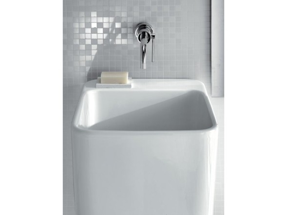 Раковина HATRIA G-FULL YXJH01 подвесная без отверстия без перелива цвет белый