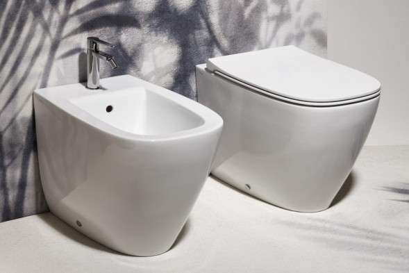 Унитаз SIMAS JUNIPER напольный приставной безободковый с вихревым смывом цвет белый JU01