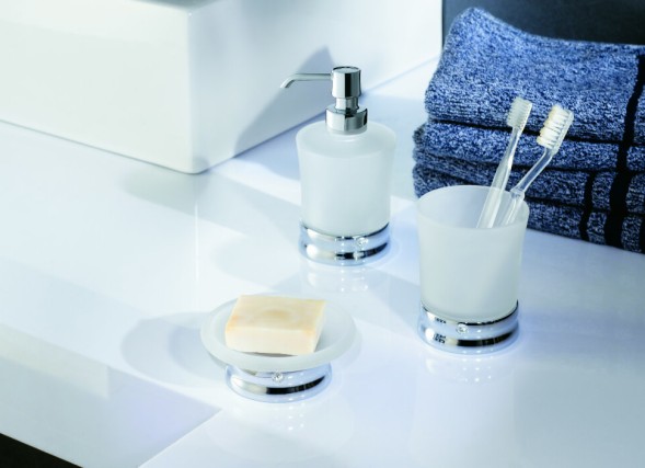 Стакан LANGBERGER ACCESSORIES 22213A настольный цвет хром