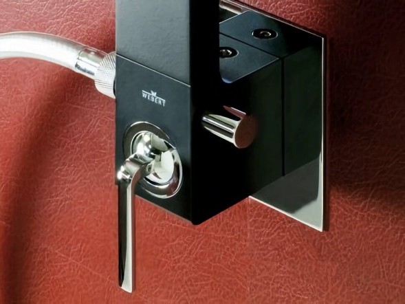 Душевая система Webert Wolo WO660302564, хром/черный