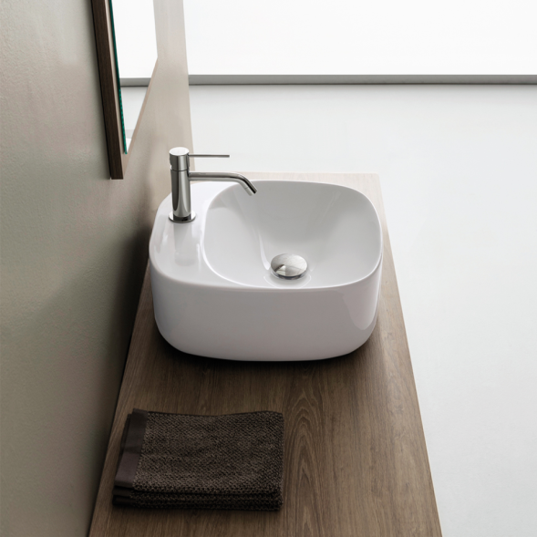 Раковина Scarabeo MOON накладная без перелива с одним отверстием цвет белый 5504