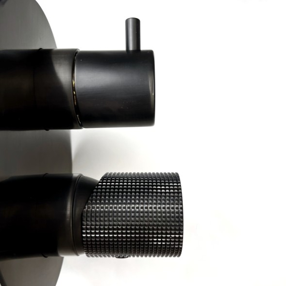 Paini 7GPZ6911 Смеситель для ванны Кокс Грип встраиваемый, брашированный чёрный