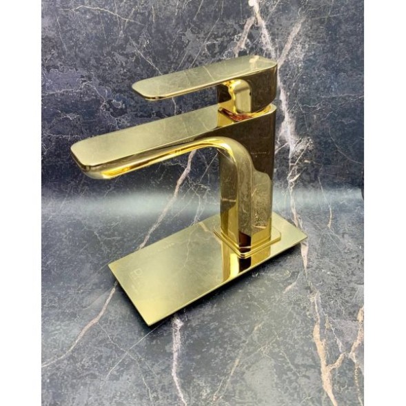 Daniel Tiara, однорычажный смеситель для раковины (излив 12 см), с донным клапаном, цвет золото