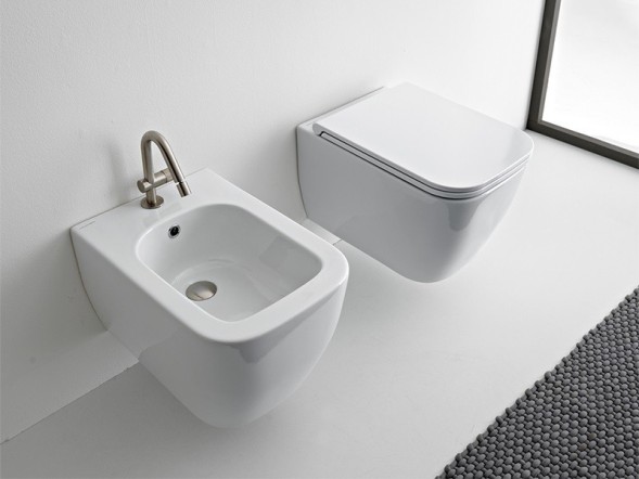 Унитаз Scarabeo TEOREMA 2.0 подвесной безободковый цвет белый с антибактериальным и грязеотталкивающим покрытием BIOKER 5126/CL BK