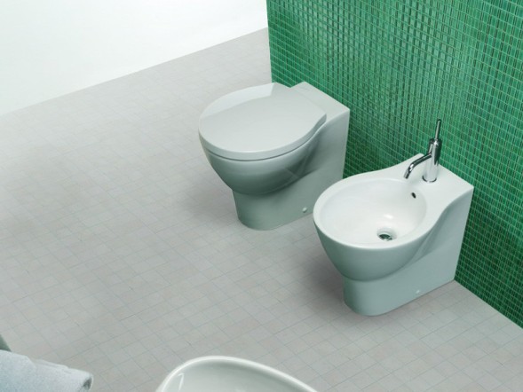 Унитаз HATRIA NIDO Y0QU01 напольный слив универсальный цвет белый