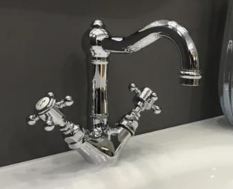 Nicolazzi Смеситель для раковины Half Dome 1432 CR 70 цвет хром