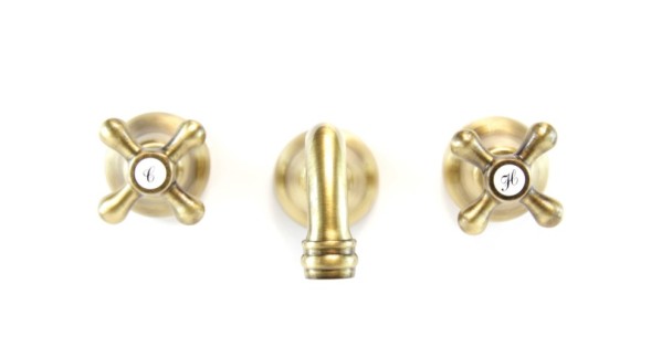 Смеситель для раковины Webert Armony AM750404065. бронза