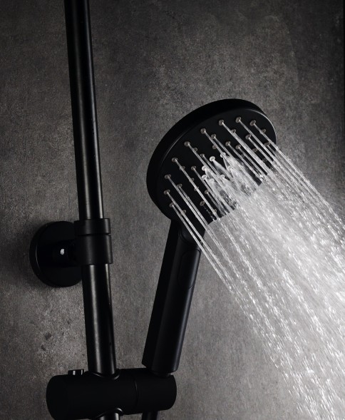 AQG Beta, душевая колонна регул. по высоте 95-150 см, cо смесителем и круглым верхним душем 25 см, цвет черный матовый