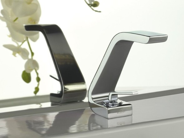 Смеситель для раковины Webert Wolo WO830102015. хром