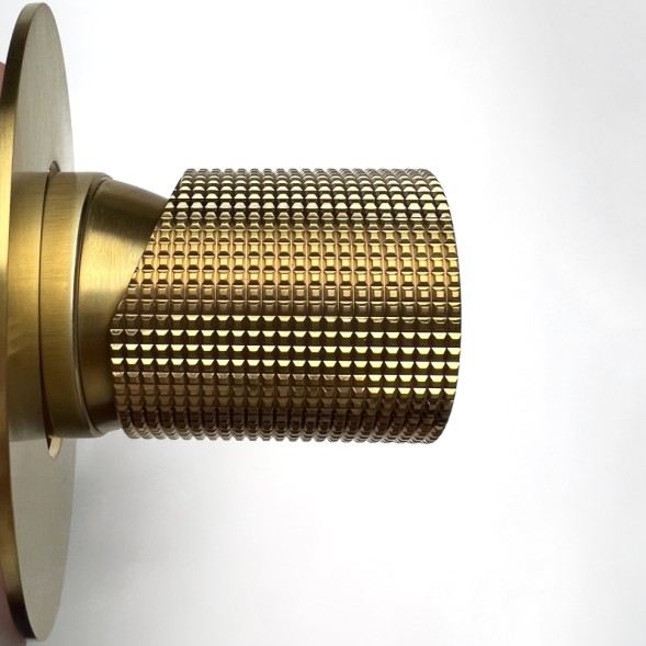 Paini 7GPJ690 Смеситель для душа Кокс Грип встраиваемый, брашированное золото