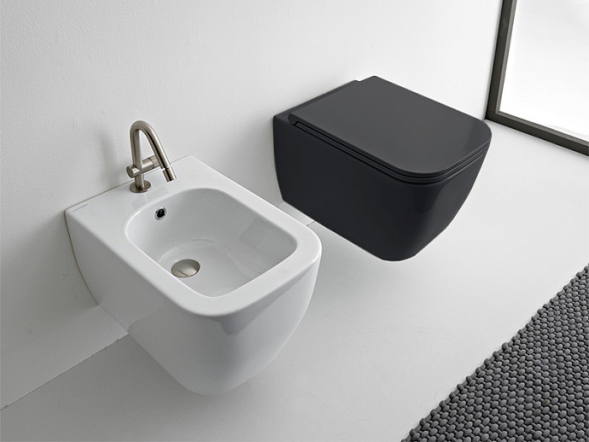 Сиденье с крышкой Scarabeo TEOREMA 2.0 с микролифтом цвет черный матовый 8305/B 49